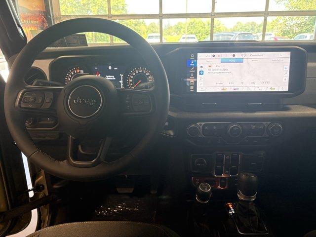 new 2025 Jeep Gladiator car, priced at $52,775
