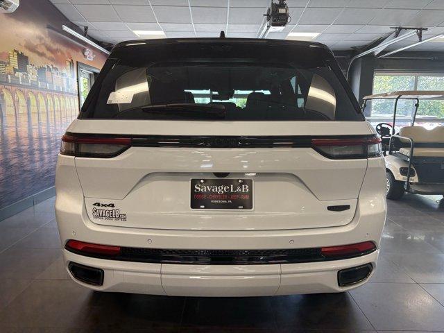 new 2025 Jeep Grand Cherokee car, priced at $68,840