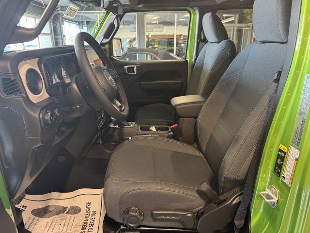 new 2025 Jeep Wrangler car, priced at $52,946