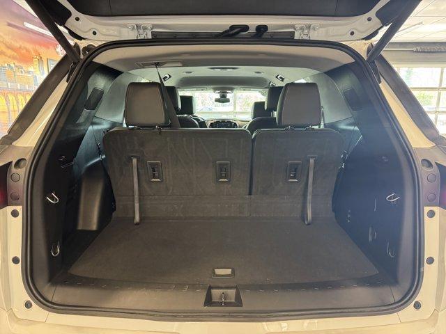used 2020 Chevrolet Traverse car, priced at $32,093