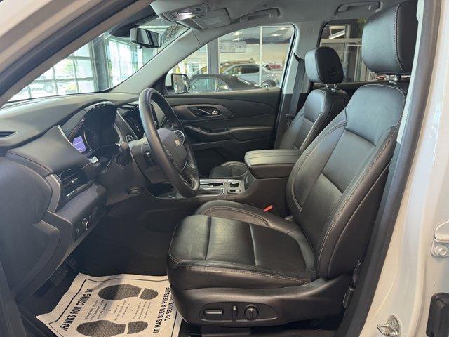 used 2020 Chevrolet Traverse car, priced at $32,093