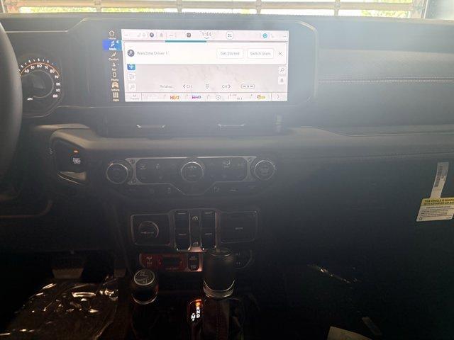 new 2025 Jeep Wrangler car, priced at $60,801