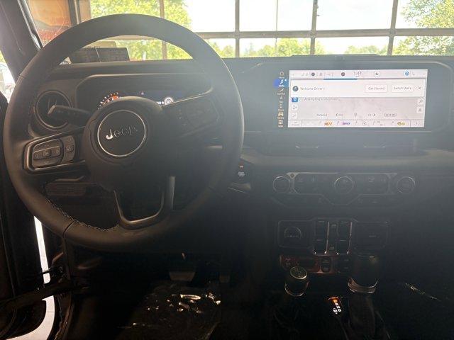new 2025 Jeep Wrangler car, priced at $60,801