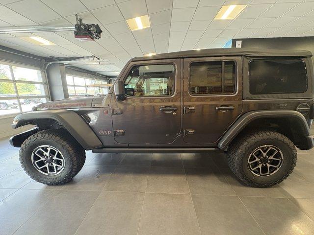new 2025 Jeep Wrangler car, priced at $60,801