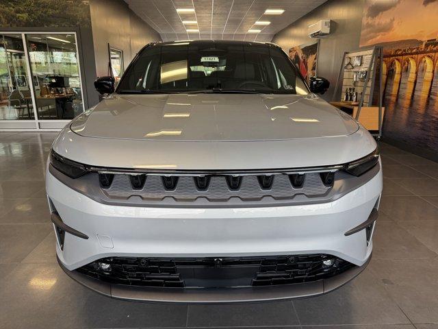 new 2025 Jeep Wagoneer S car
