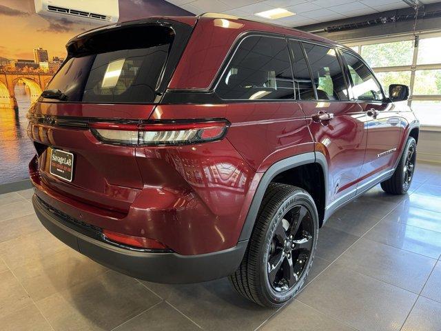 new 2025 Jeep Grand Cherokee car, priced at $49,470