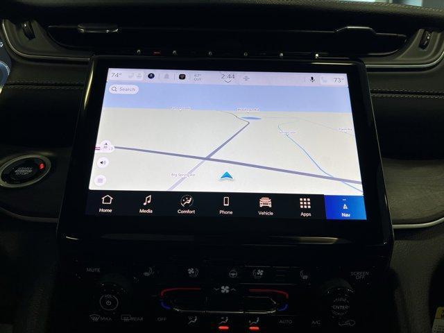 new 2025 Jeep Grand Cherokee car, priced at $53,683