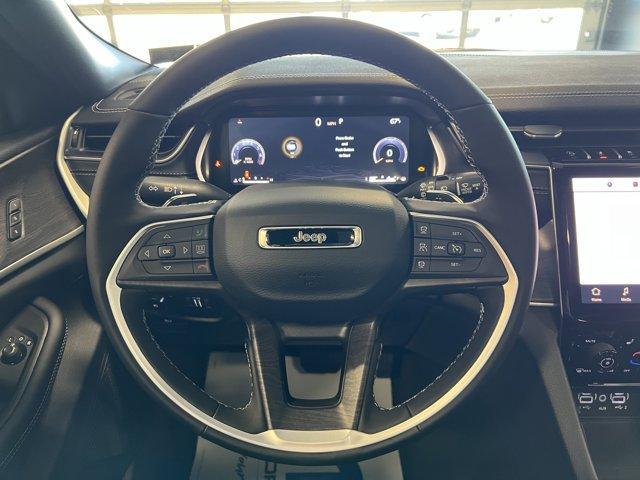 new 2025 Jeep Grand Cherokee car, priced at $53,683