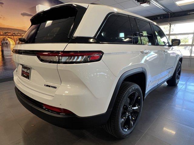 new 2025 Jeep Grand Cherokee car, priced at $53,683