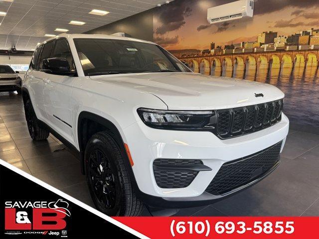 new 2025 Jeep Grand Cherokee car, priced at $47,855