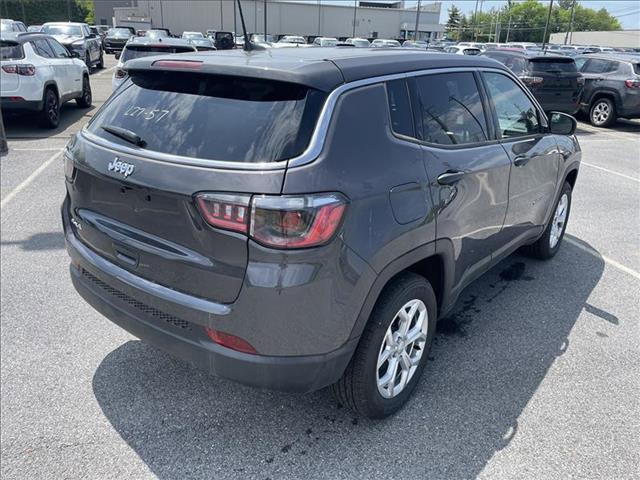 new 2024 Jeep Compass car, priced at $29,085