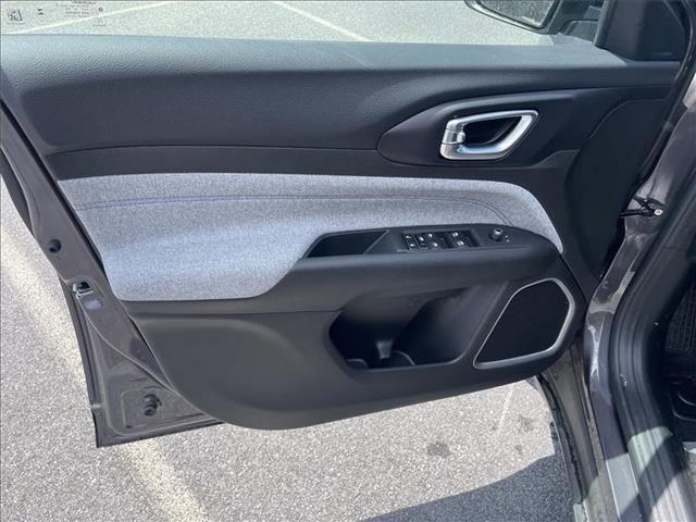 new 2024 Jeep Compass car, priced at $29,085