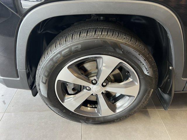 used 2019 Jeep Cherokee car, priced at $17,750