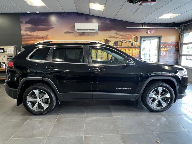 used 2019 Jeep Cherokee car, priced at $17,750