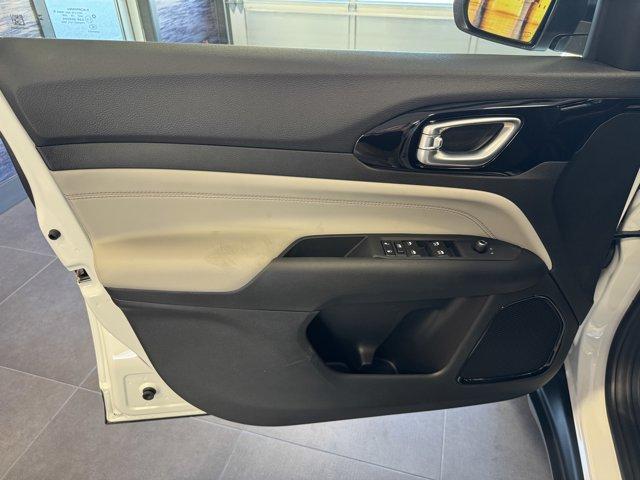 new 2025 Jeep Compass car, priced at $33,543