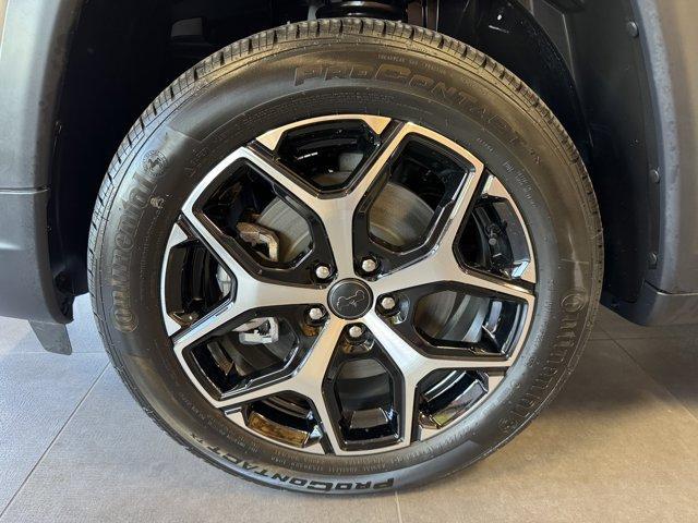 new 2025 Jeep Compass car, priced at $33,543