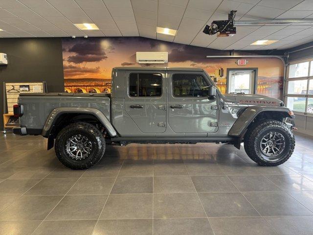 used 2022 Jeep Gladiator car, priced at $34,436