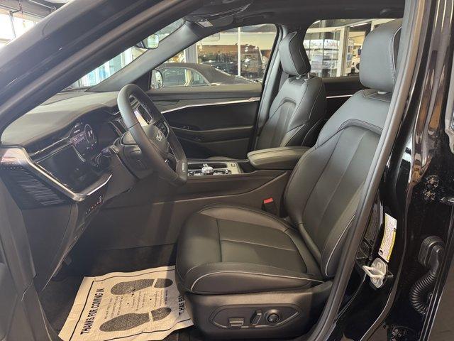 new 2025 Jeep Wagoneer S car, priced at $68,885