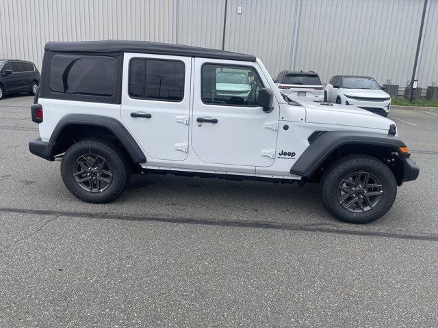 new 2025 Jeep Wrangler car, priced at $45,591