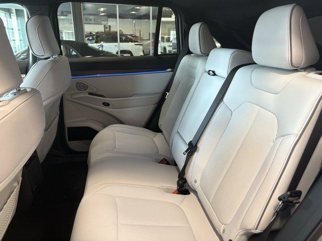 new 2025 Jeep Wagoneer S car, priced at $62,673