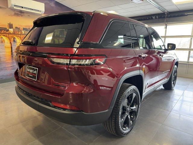 new 2025 Jeep Grand Cherokee car, priced at $53,830