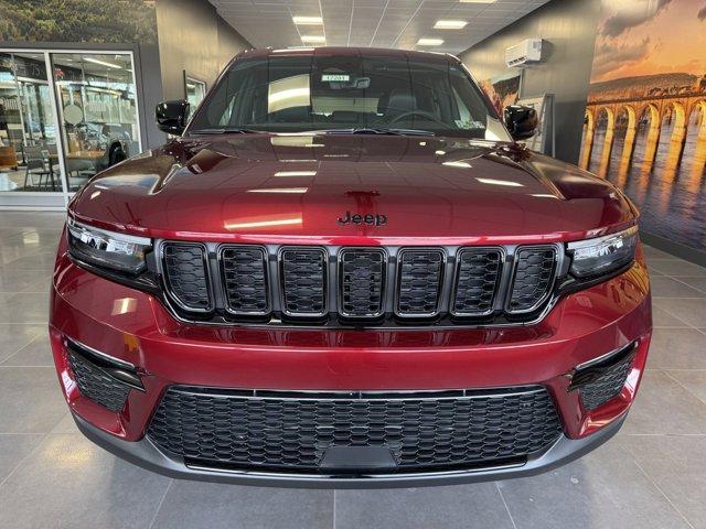 new 2025 Jeep Grand Cherokee car, priced at $53,830