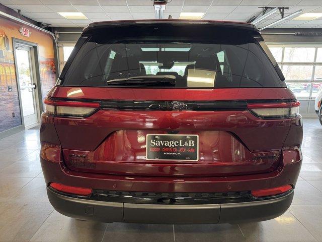 new 2025 Jeep Grand Cherokee car, priced at $53,830