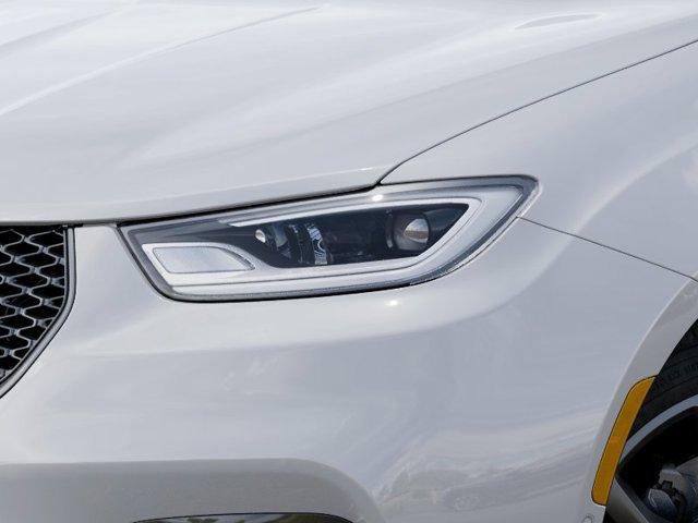 new 2026 Chrysler Pacifica car, priced at $52,080