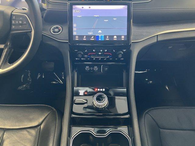 used 2023 Jeep Grand Cherokee car