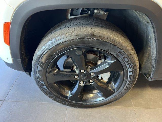 used 2023 Jeep Grand Cherokee car