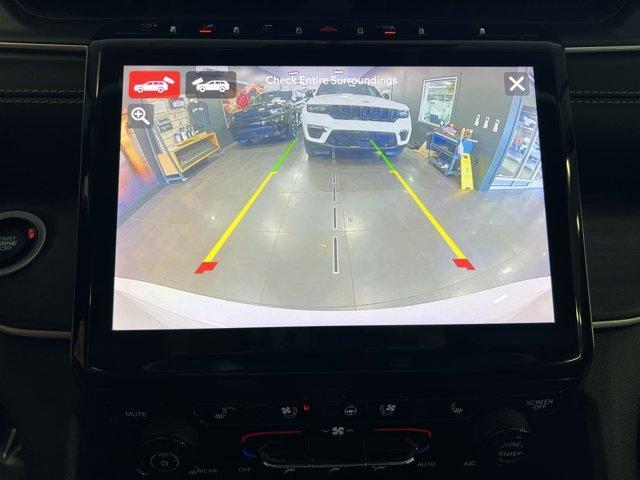 used 2023 Jeep Grand Cherokee car