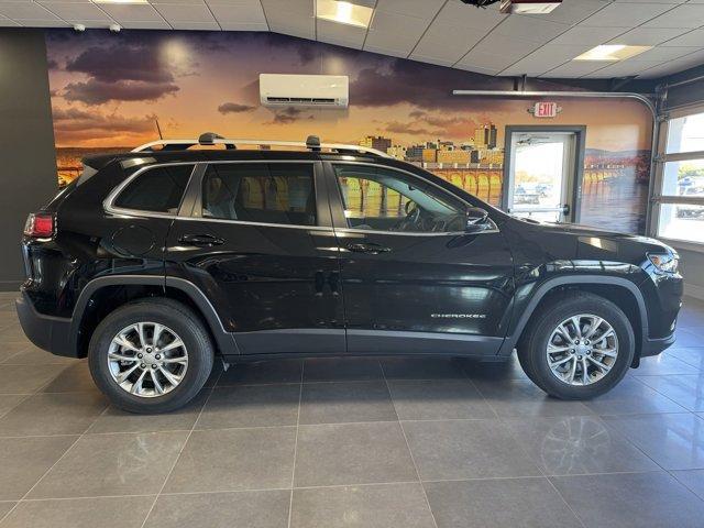 used 2021 Jeep Cherokee car, priced at $25,504