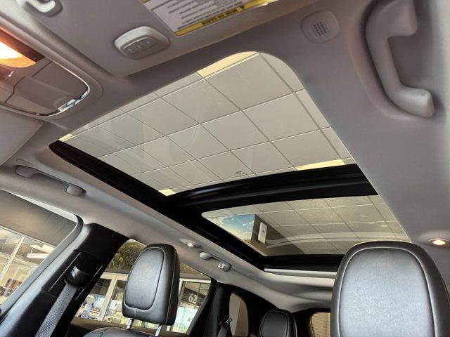 used 2021 Jeep Cherokee car