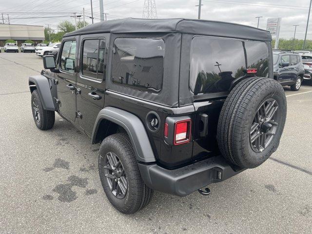 new 2025 Jeep Wrangler car, priced at $46,186
