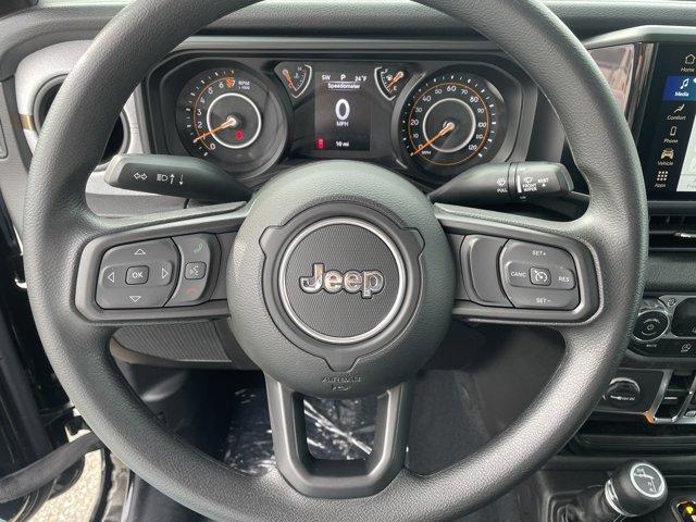 new 2025 Jeep Gladiator car