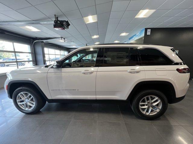 new 2025 Jeep Grand Cherokee car, priced at $43,075