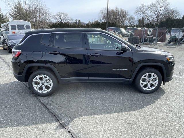 new 2025 Jeep Compass car, priced at $30,085