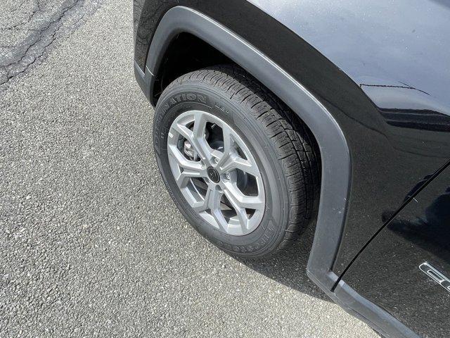 new 2025 Jeep Compass car, priced at $30,085