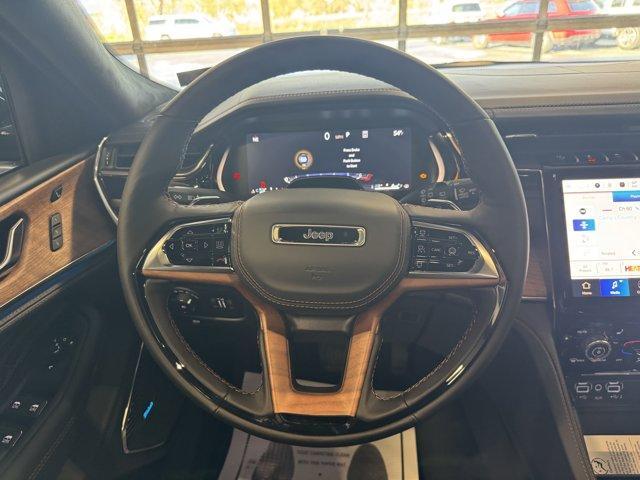 new 2025 Jeep Grand Cherokee car