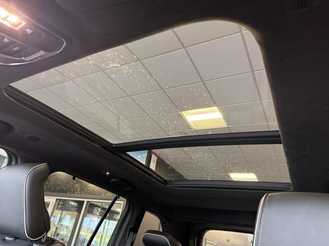new 2025 Jeep Grand Cherokee car