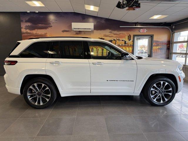 used 2023 Jeep Grand Cherokee car, priced at $48,999