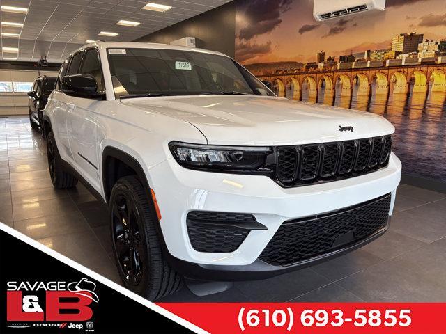 new 2025 Jeep Grand Cherokee car, priced at $50,070