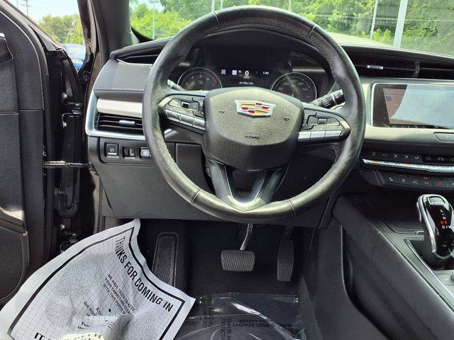 used 2021 Cadillac XT4 car, priced at $28,990