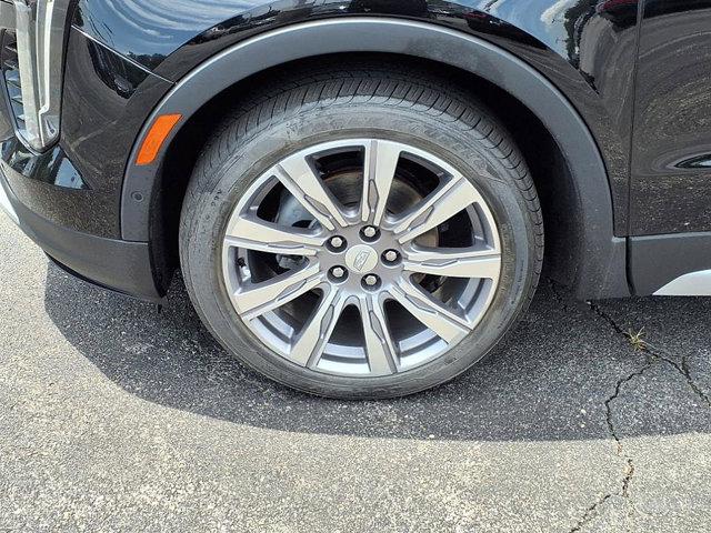 used 2021 Cadillac XT4 car, priced at $28,990