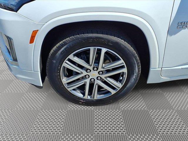 used 2023 Chevrolet Traverse car, priced at $35,930