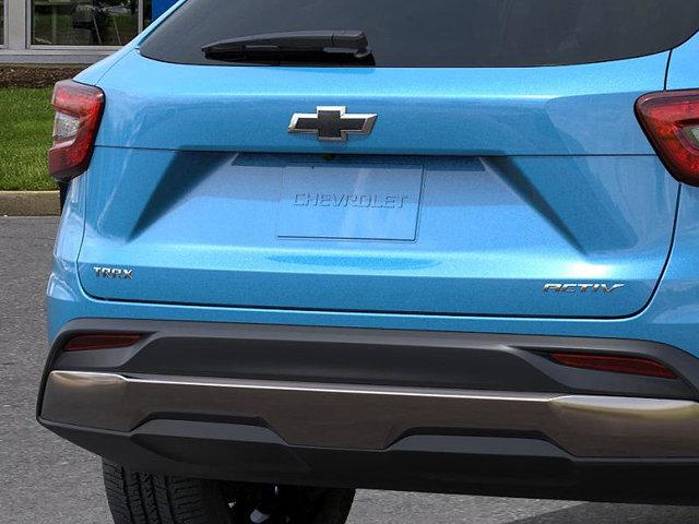 new 2025 Chevrolet Trax car, priced at $23,495