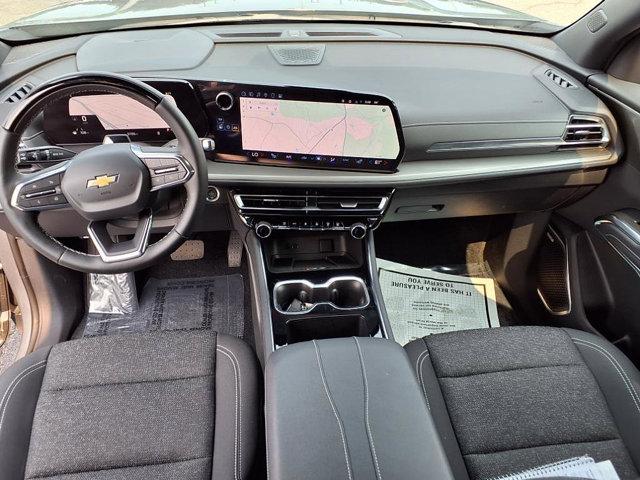 used 2025 Chevrolet Traverse car, priced at $42,060