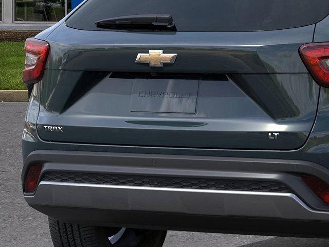 new 2025 Chevrolet Trax car, priced at $22,690