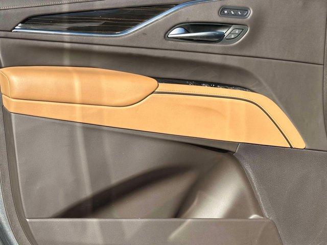 used 2022 Cadillac Escalade ESV car, priced at $72,990