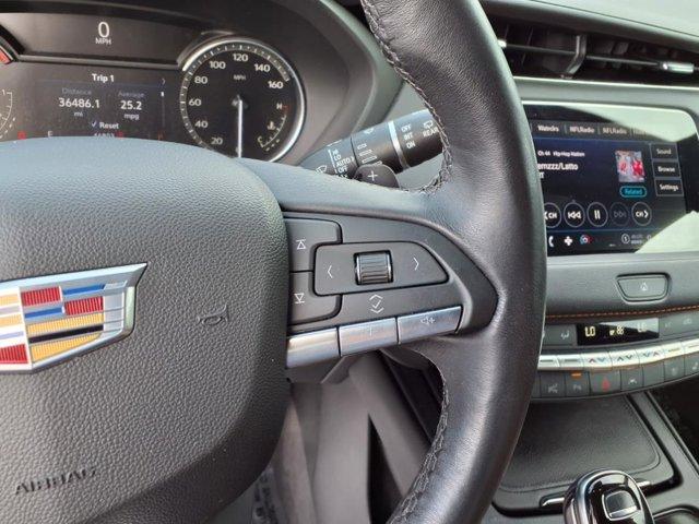 used 2022 Cadillac XT4 car, priced at $28,990